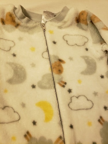 Infant Clothing Lot 4 pieces NB/3-6 mos Sleeper - T-Shirt - Jacket - Romper - Picture 3 of 10