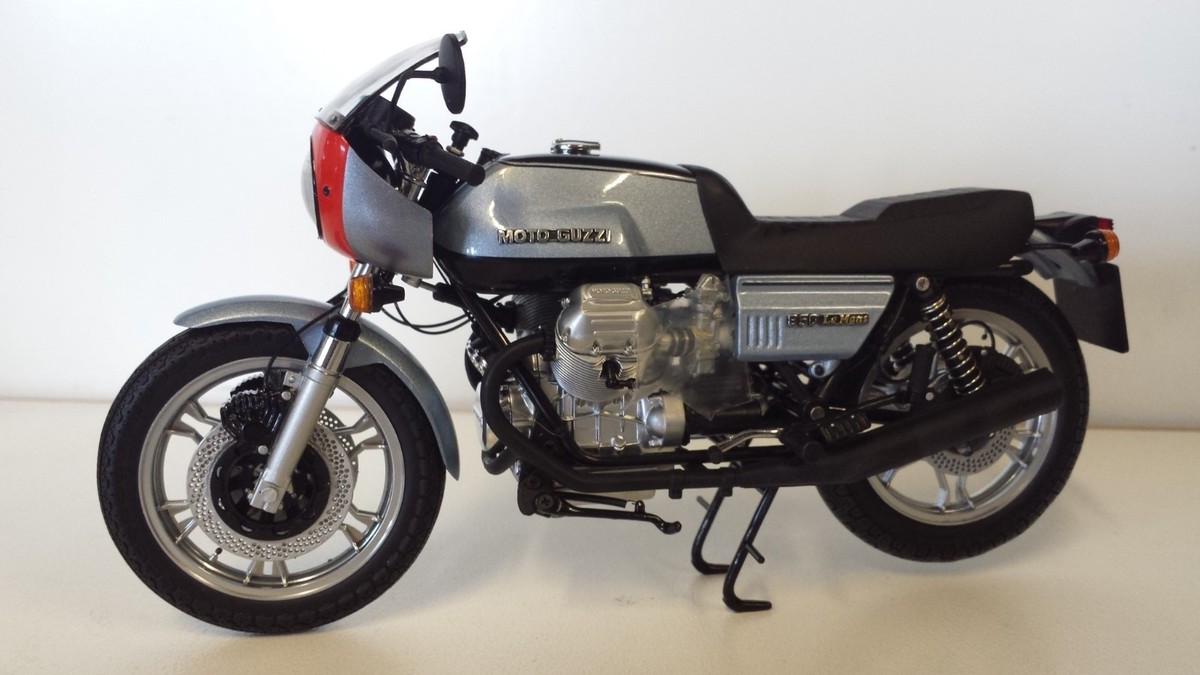 オートバイ・バイク MINICHAMPS MOTO GUZZI850 MK1Le Mans 1/12 オートバイ・バイク MINICHAMPS MOTO GUZZI850 MK1Le Mans 1/12