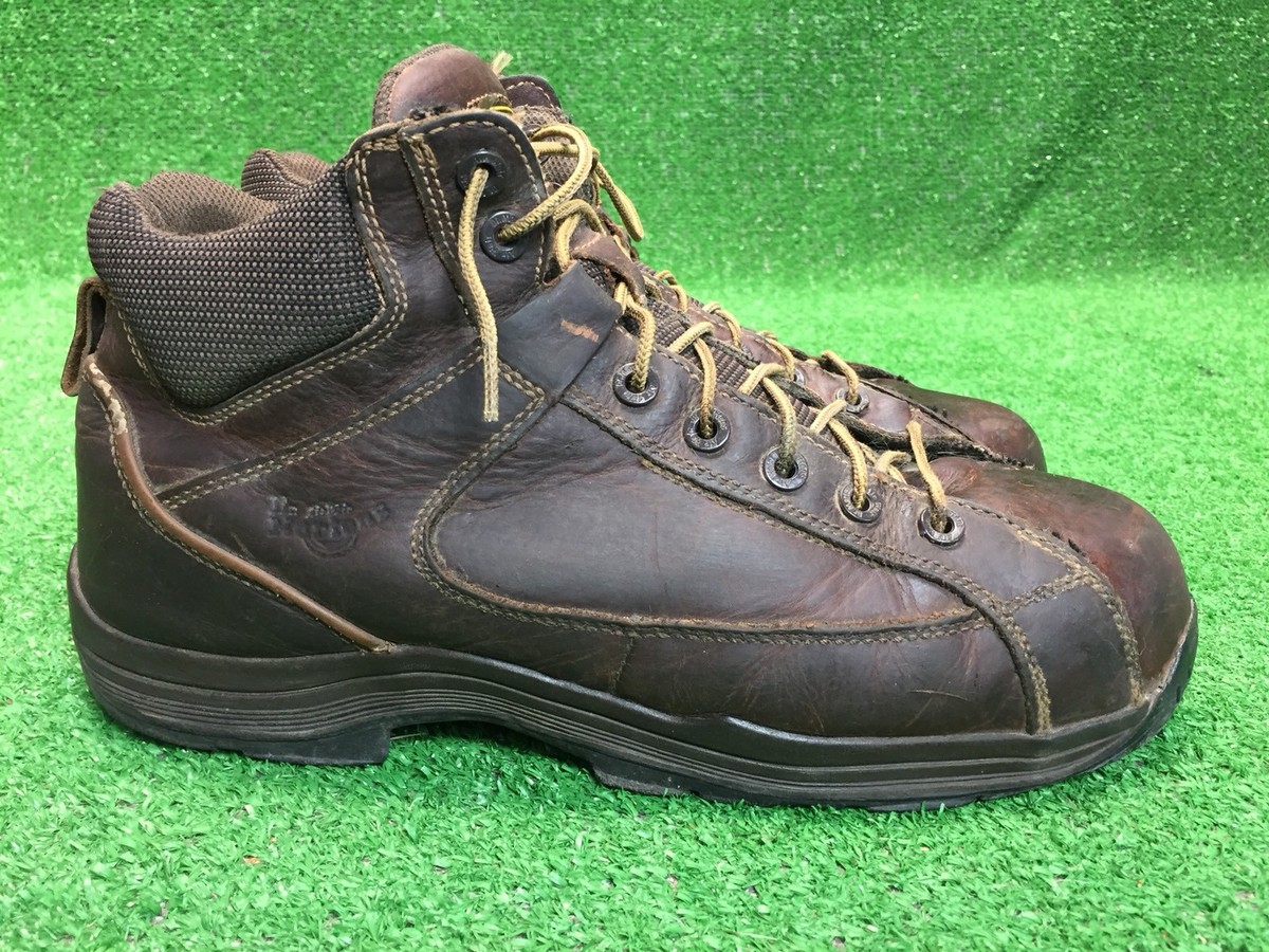 Dr. Martens safety shoe with a steel toe, model AW140.  Doc Martens Ironbridge #R14403001 Unisex Met-Guard Steel  main image 2