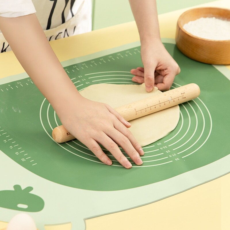 Pastry Mat with Measurement Mark Counter Mat Dough Rolling Mat 2 Sizes