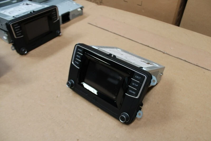 VW T6 Beetle Amarok Composition Color Colour Radio MIB2 Bluetooth 1K8035150 H - Bild 2 von 4