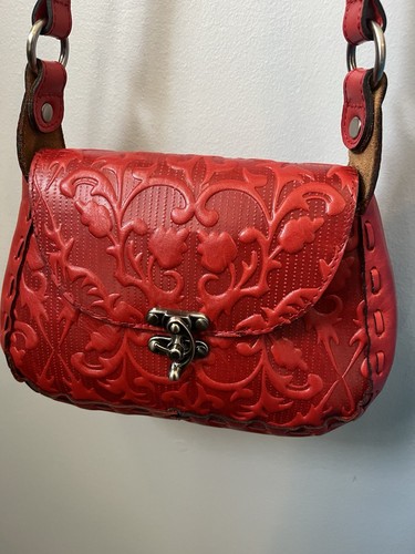 Patricia Nash MICAELA Rose Tooled Leather Messenger Shoulder Bag Purse Red