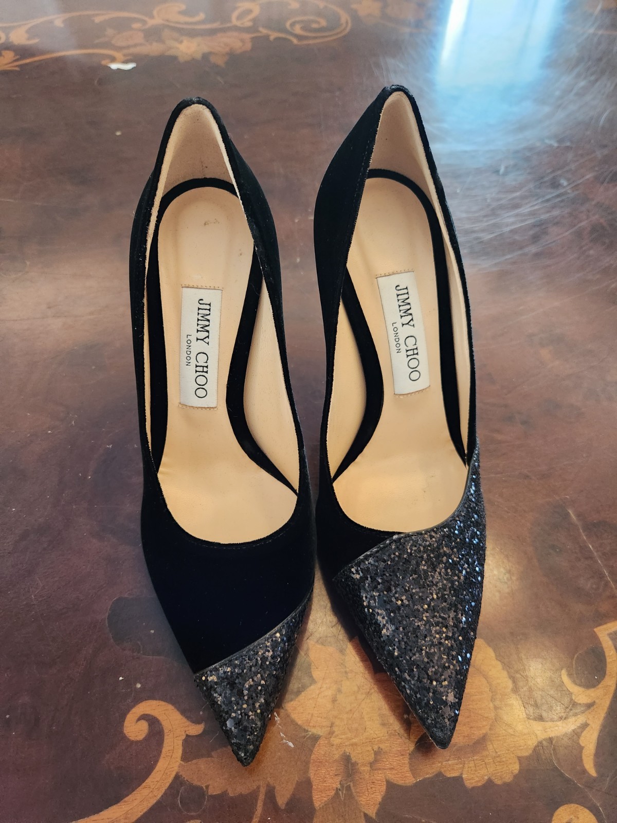 Jimmy Choo 3.5 Inch High Heels Size 7 Front Sparkle And Sole Saver Brand New