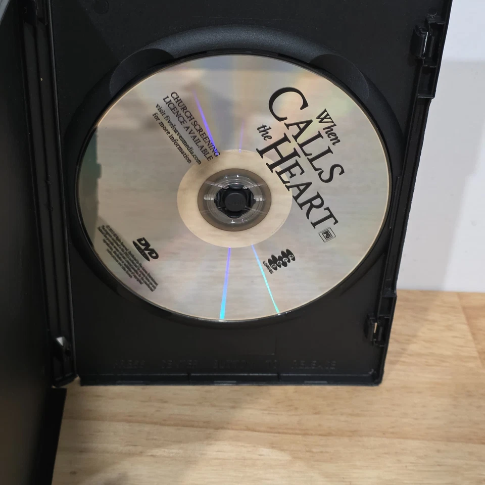 When Calls the Heart DVD All Region PAL Maggie Grace Stephen Amell Poppy Drayton - Image 3 of 3