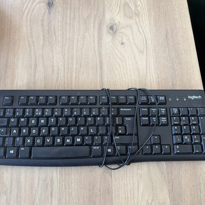 Logitech K120 kabelgebundene Tastatur - gebraucht