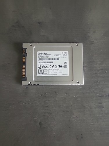 TOSHIBA 512GB 2.5 inch Solid State Drive SSD Hard Drive - Picture 1 of 1