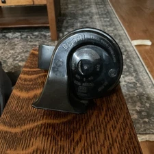 Clarton Horn Mercedes Benz Bosch Signal Horn Low Note E9 70/388-1157 OEM