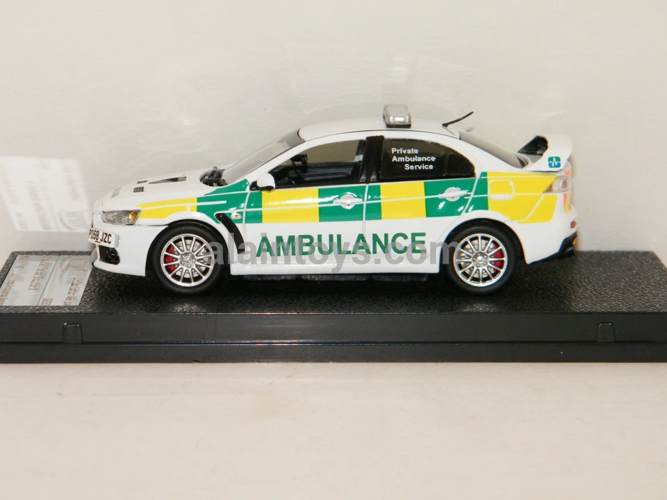 MITSUBISHI LANCER EVOLUTION X AMBULANCE PRIVATE UK WHITE VITESSE 1/43 Réf 29353 - Photo 2/4