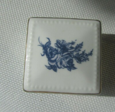 D54 Vtg Genuine Porcelain Treasure Trove Blue Roses Trinket, Ring Box