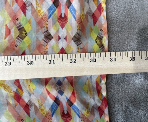 Cabi Avery ärmellose transparente Tunika mit Knopfleiste XL bunt lässig Normcore Geo - Bild 8 von 9