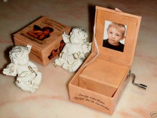Angel Decorative Sculptures & Figurines