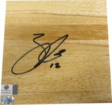 Ricky Davis Hand Signed Piece of Wood Floorboard 6x6 Boston Celtics GA GV 806640