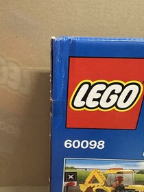 LEGO City - 60098 - Heavy-Haul Train - NEW - DAMAGED BOX - FREE SHIPPING