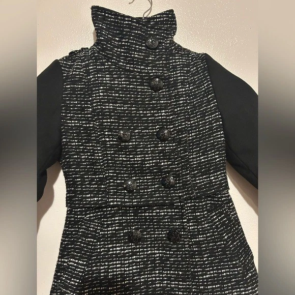 Abrigo negro Jessica Simpson talla 7 para niña Foto 3 de 4