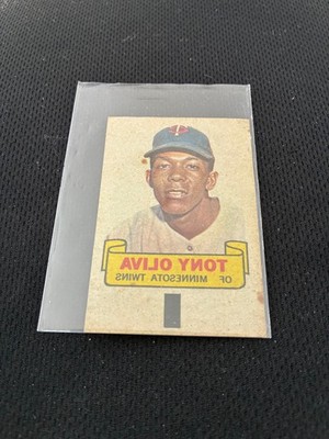 1966 TONY OLIVA RUB OFFS ''NO CREASES'' MINNESOTA TWINS TOPPS BASEBALL CARD
