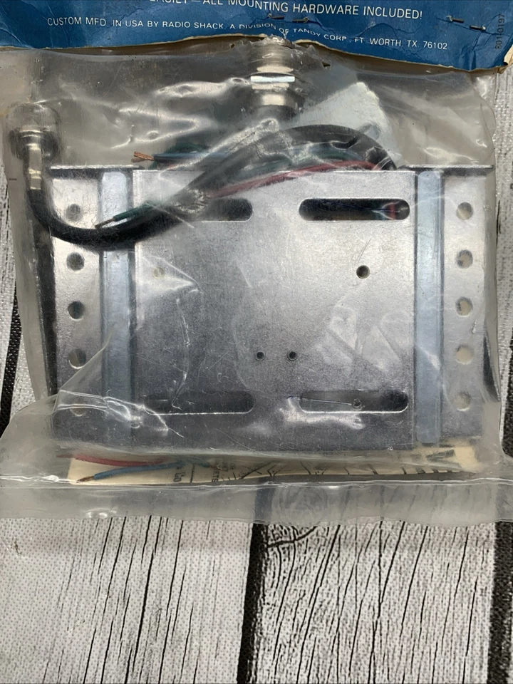 Vintage Archer CB radio Transceiver Floor Mount Kit # 21-538 - Image 4 of 4