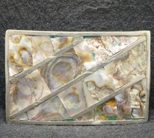 XE17180 REALLY NICE VINTAGE 1970s  ABALONE ARTWORK  UNISEX FASHION BELT BUCKLE