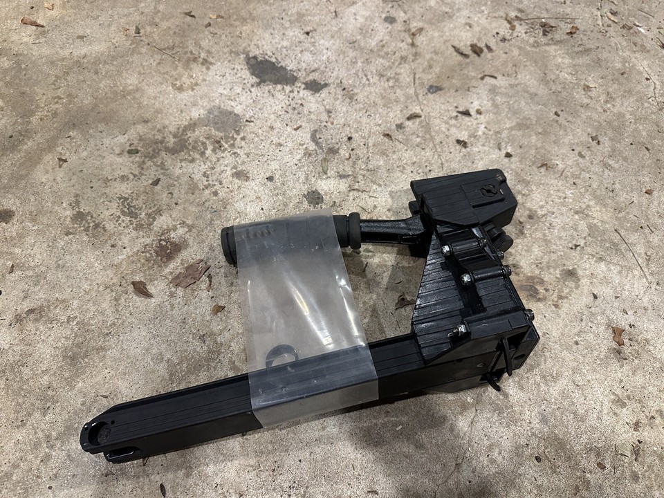 ULINE Manual Stick Carton Stapler "C" 3⁄4" tested +box Of 20,000