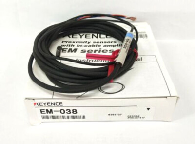 KEYENCE EM-038 Proximity Switch New #