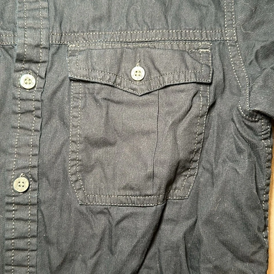 Helix manga curta botão para baixo - Grande - Imagem 4 de 4