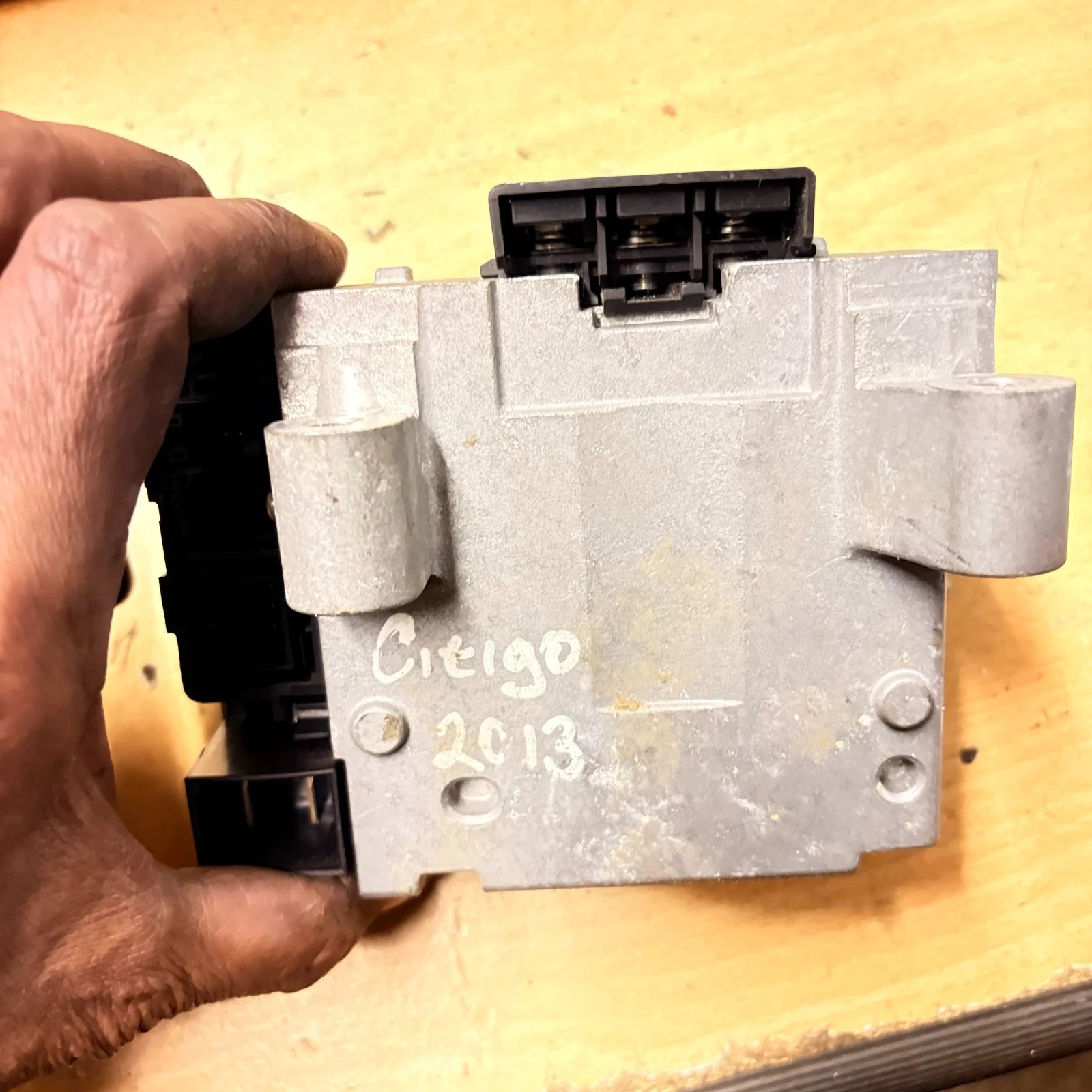 ThePartPilot steering module Citigo 2013 donor marking