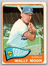 1965 Topps Wally Moon #247 Dodgers