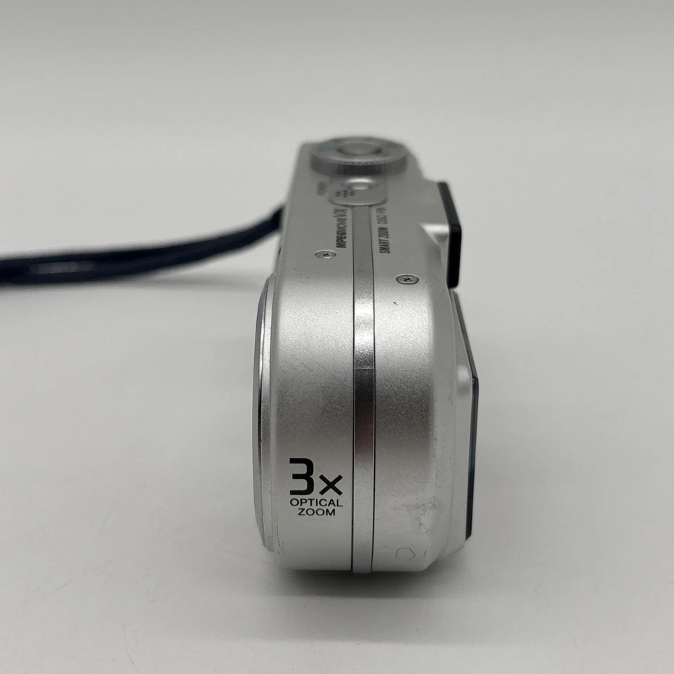 Sony Cyber-shot DSC-P8 3.2MP Digital Camera - Silver Untested - Image 3 of 4