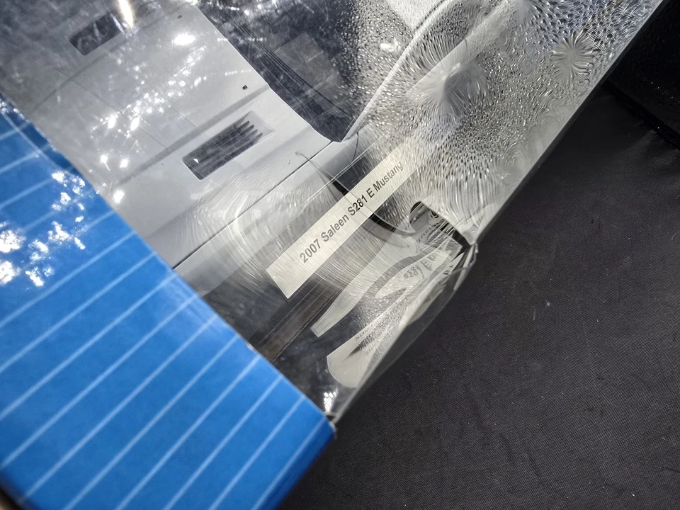 2007 Saleen S281 E Mustang White  1/18 Welly NEW READ  - Image 4 of 4