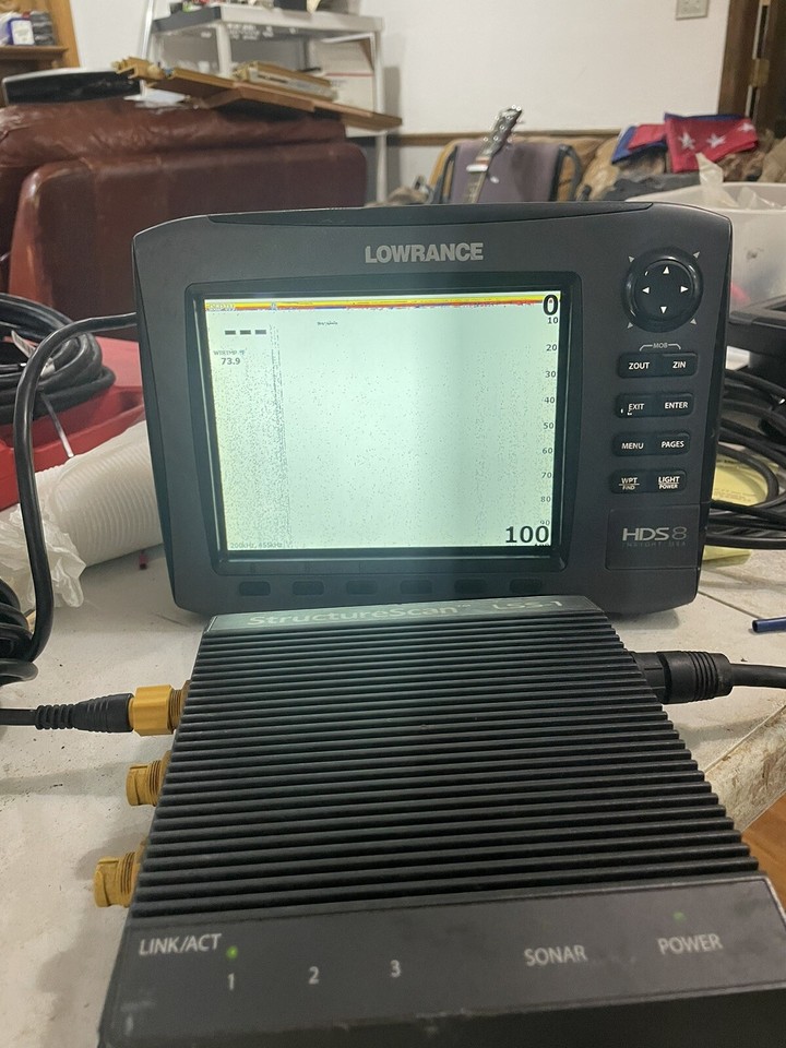 Lowrance HDS 8 INSIGHT GEN 2 Insight Depth Fish Finder READ DESCRIPTION