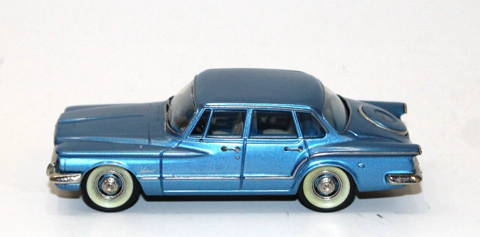 Modelos Jupiter 1960 Plymouth Valiant berlina/azul sedán 1:43 metal blanco Bélgica Foto 2 de 4