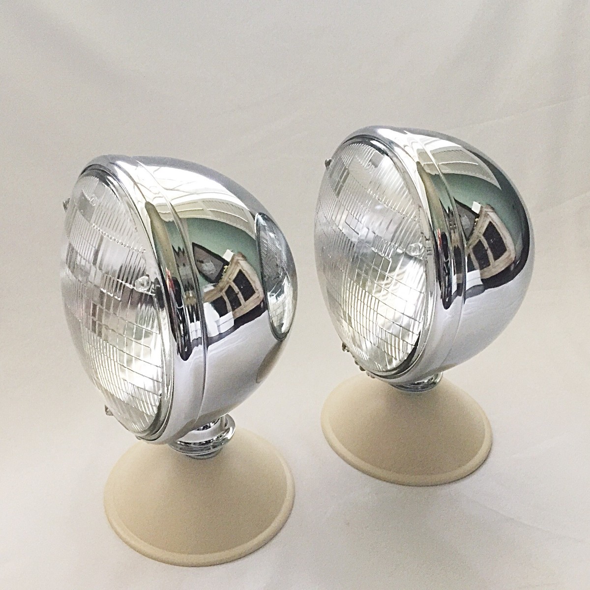 Hot Rod King Bee Headlamps Headlights with Classic Sealed Beam