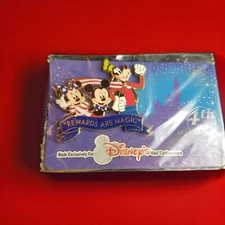 Disney Visa Cardmember Exclusive 4 Patriotic Pals Mickey Minnie Pin 30244 p26