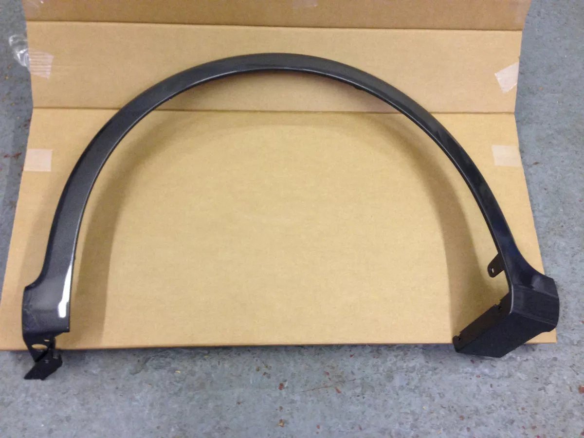 Honda civic wheel on sale arch trim replacement
