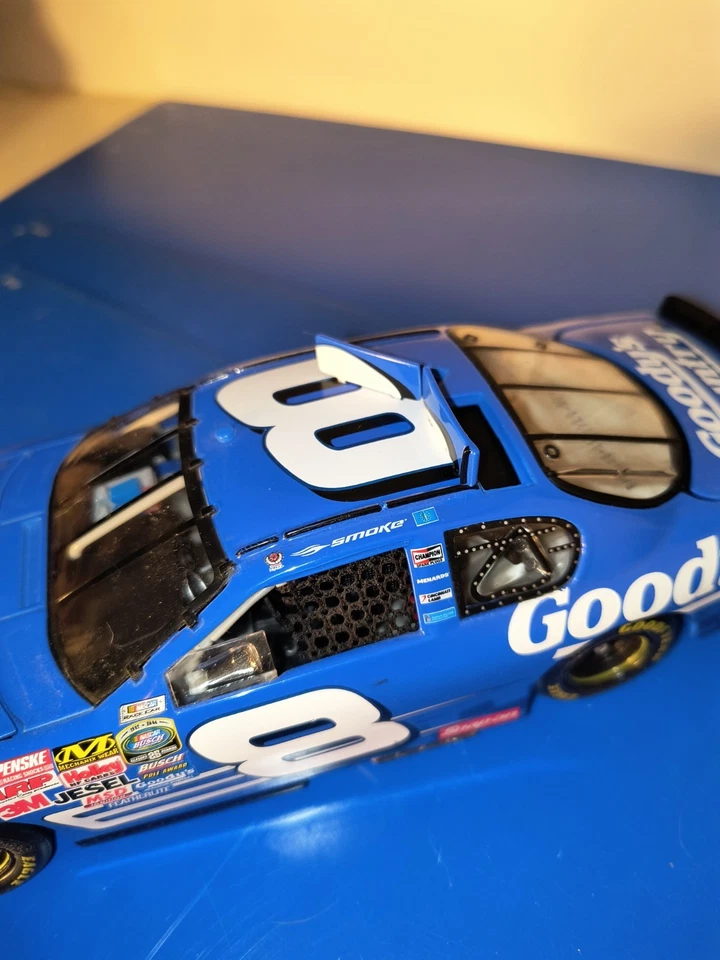 Coche de carreras vintage 2006 Tony Stewart #8 azul Monte Carlo SS NASCAR 1/24 1 de 1644  Foto 4 de 4