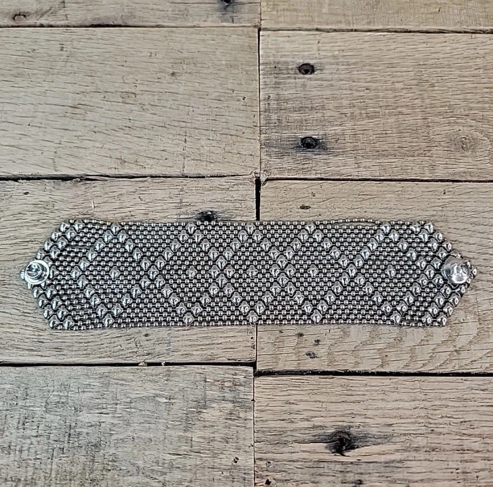 EUC: Sergio Gutierrez жидкий металлический сетчатый браслет в антикварном серебре — размер 7 дюймов - Изображение 2 из 4