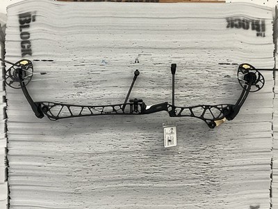 Mathews Title 40, RH In Black