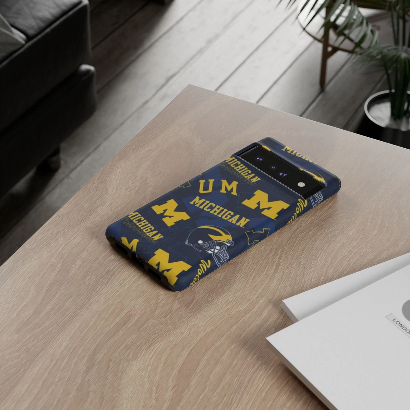 Michigan Wolverines Apple iPhone Cases