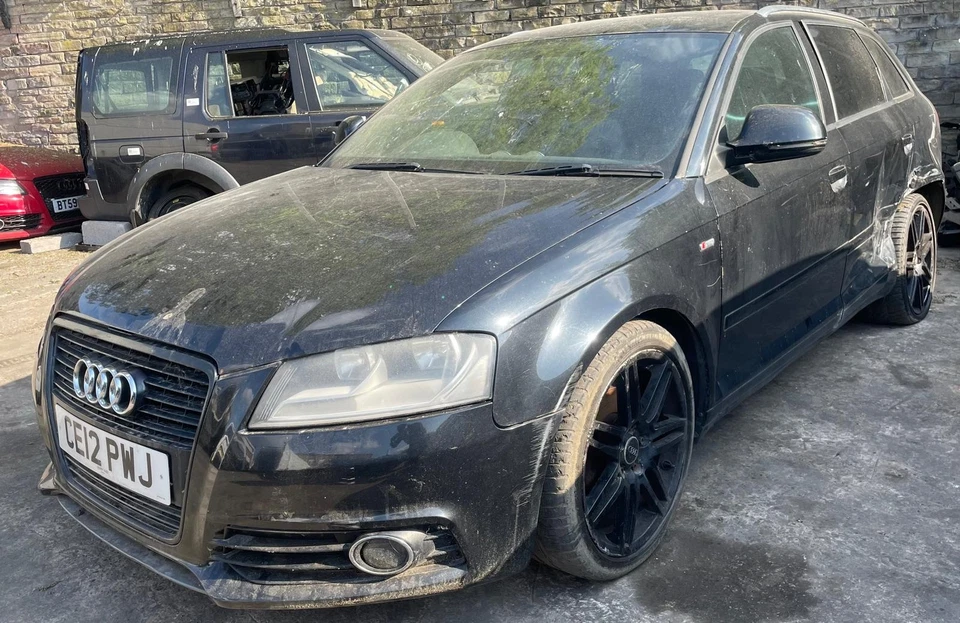 SISTEMA ESTÉREO AUDI A3 8P LÍNEA S 2009-2012 8P0035195M SINFONÍA Foto 2 de 4