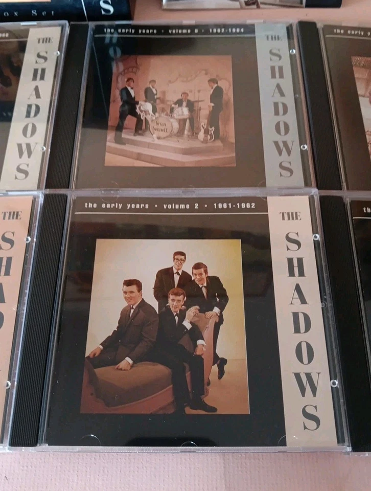 THE SHADOWS Early Years 1959-1966 EMI MPORT 6 CDs Booklet Guitar Instrument Rock - Image 4 of 4