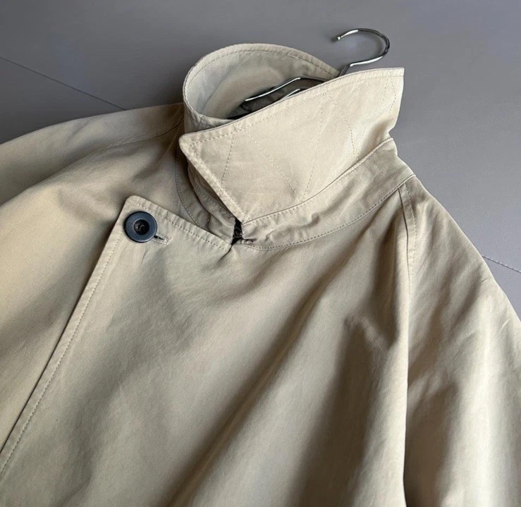 Armani Collezioni Classic Single Breasted Trench Coat 50 Made in Italy - Image 3 of 4