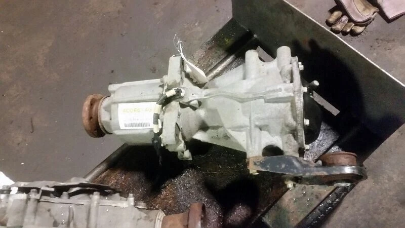 2007-2010 Lincoln MKZ Rear Axle Differential Carrier Assembly Foto 3 de 4