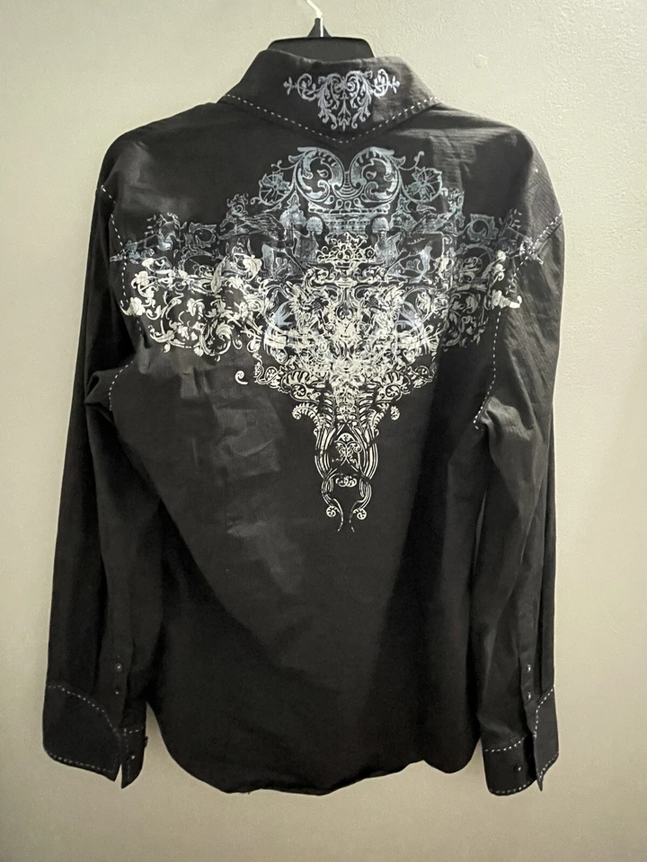 Camisa rara com botões 7 diamantes, tamanho XL - Imagem 3 de 3