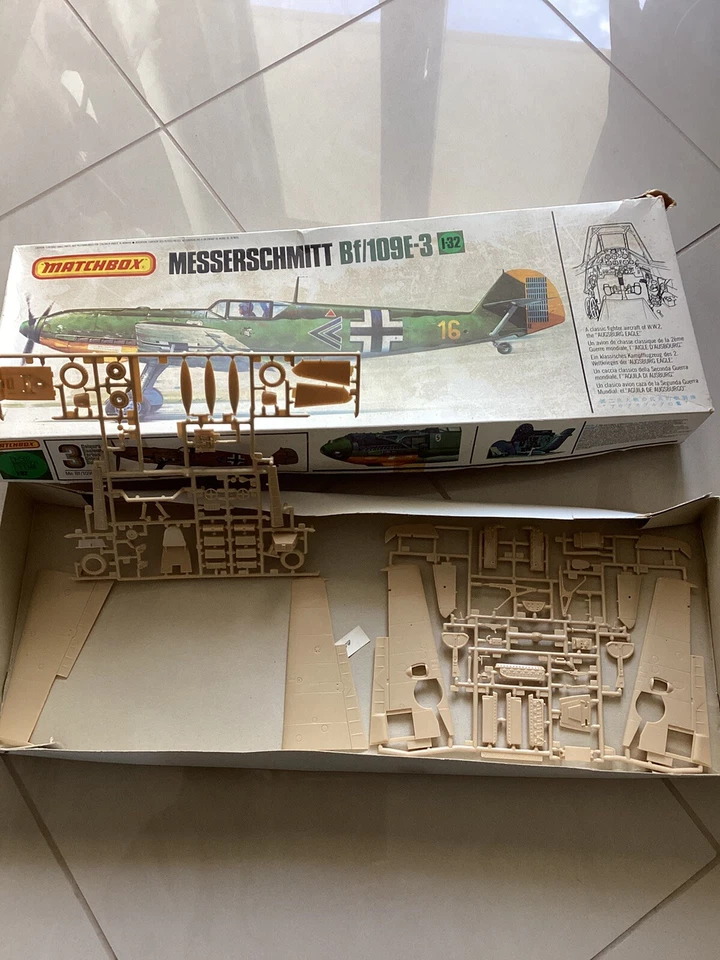 MATCHBOX -MESSERCHMITT BF/109E-3-Vintage 1983-1:32 Kit Modello - Immagine 3 di 4