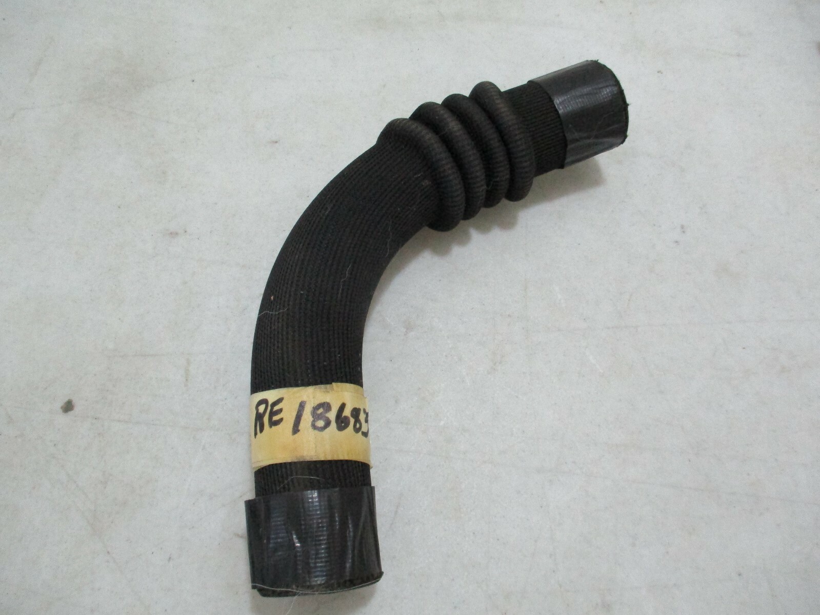 Rubber upper radiator hose for Rolls-Royce & Bentley (1946-59)