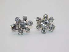 B782-VINTAGE SCREW BACK EARRINGS PRONG SET STONES 3/4" CLASSIC LOOK