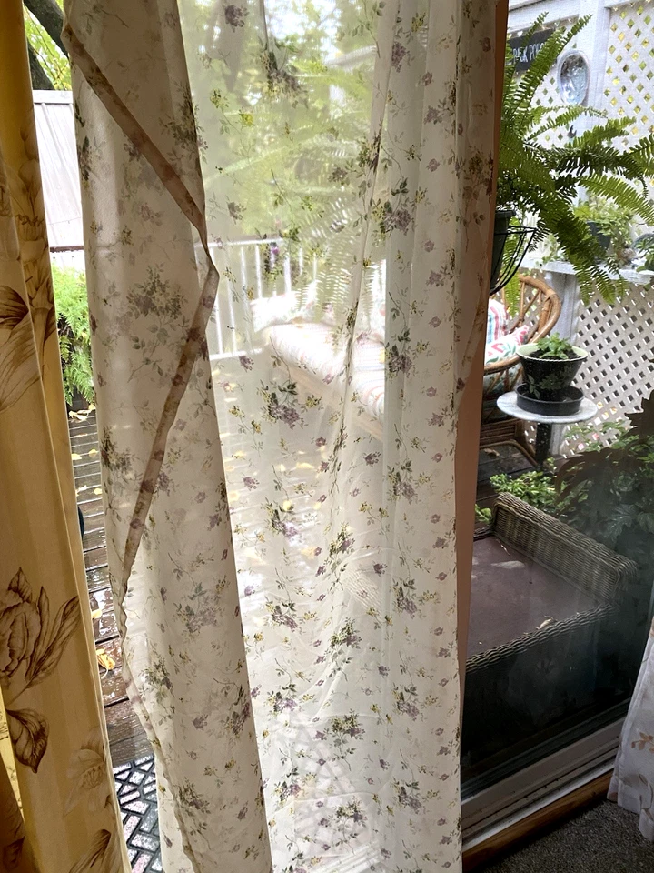 PANELES CORTINA TRANSPARENTES FLORALES LAVANDA TESOROS DE RACHEL ASHWELL 43"x86" CANTIDAD ~ 4 Foto 4 de 4