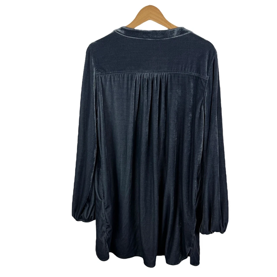 Easel Velvet Tunic Top 2X Gray Long Sleeve Whimsigoth Boho Fall Comfy Relaxed - Image 4 of 4