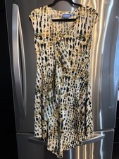 Simply Vera Vera Wang Sleeveless Animal Dress V-Neck Flows Sz S Green Black