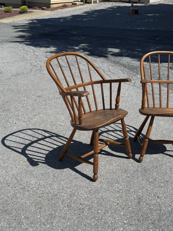 Sillas Windsor antiguas con respaldo de saco firmadas Lehigh Valley Pa par país siglo XIX Foto 3 de 4
