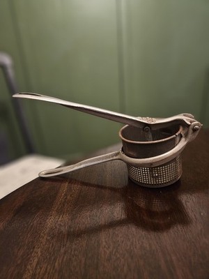 ANTIQUE SILVER & CO. NY GENUINE SILVER PRESS RICER/POTATO MASHER KITCHEN UTENSIL